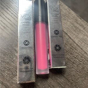 Vfx pro camera ready matte liquid foundation: vibrant pink